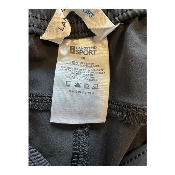 Land End Sport Athletic Shorts - Size 18 - Picture 5 of 8